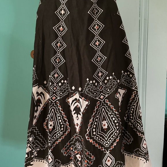 New listing ***** Indiian style fit and flare skirt large - Picture 1 of 9